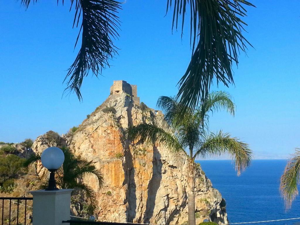 Casa Belvedere Riviera Taormina SantʼAlessio Siculo Exterior foto