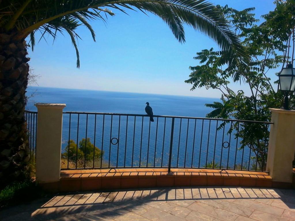 Casa Belvedere Riviera Taormina SantʼAlessio Siculo Exterior foto